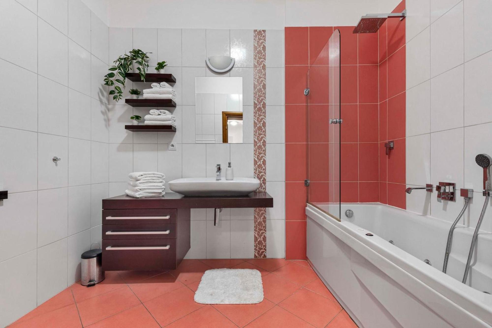 Charming Apartment In The Heart Of Pressburg Exterior foto